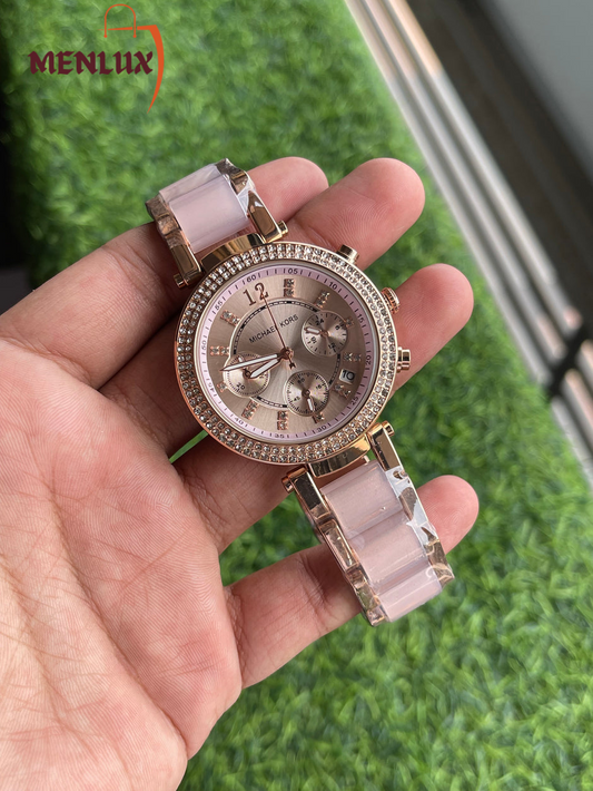 Michael Kors Rose Gold Luxury Chronograph Watch – Women’s Edition
